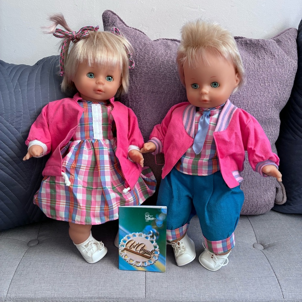 Vintage FAMOSA RARE Twin Baby Dolls, vinyl, made in Spain. 17 in. EXC condition